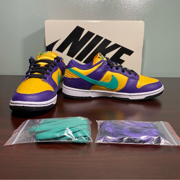 🚫SOLD🚫 Nike Dunk Low x Lisa Leslie 'Sparks' - Picture 4 of 10